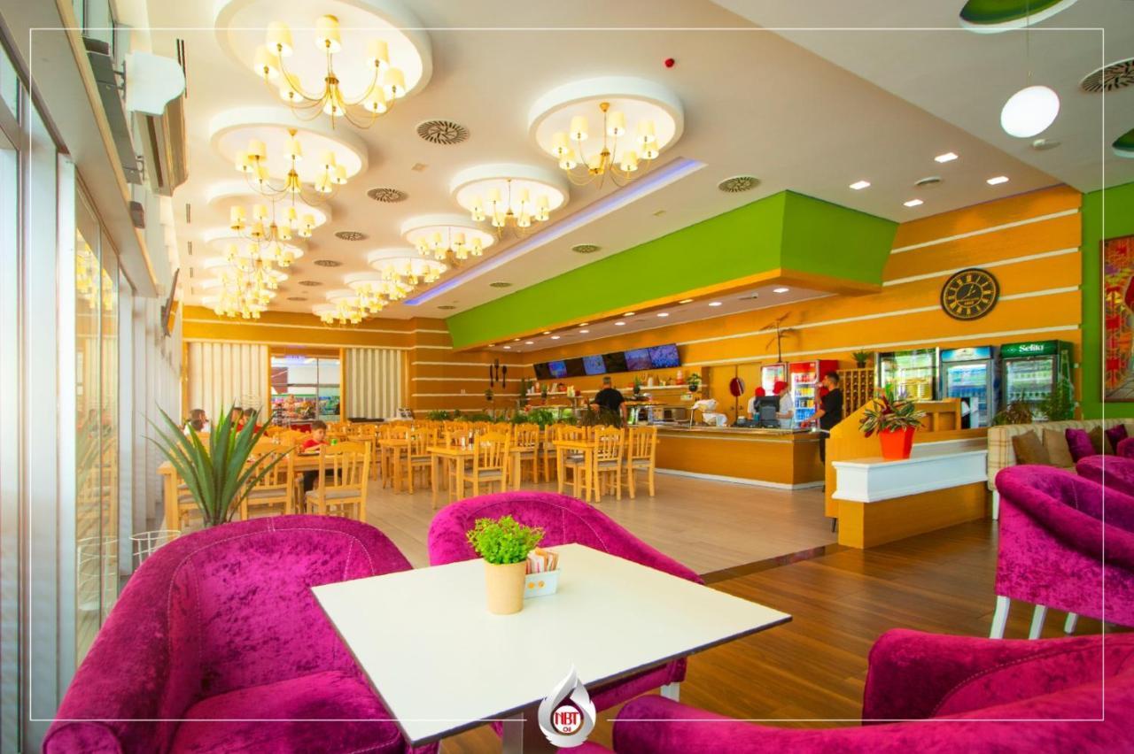 Nbt Hotel Reps Kukes Екстер'єр фото