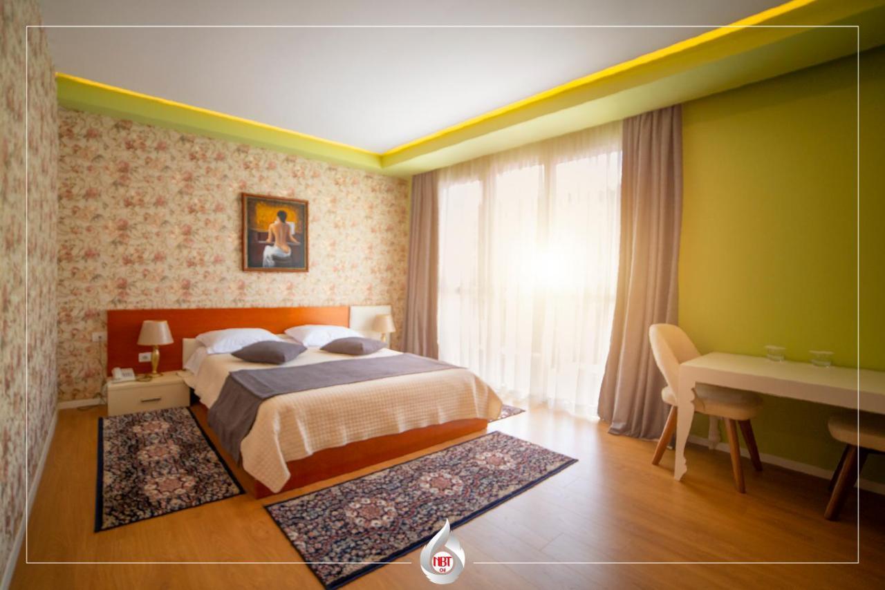 Nbt Hotel Reps Kukes Екстер'єр фото